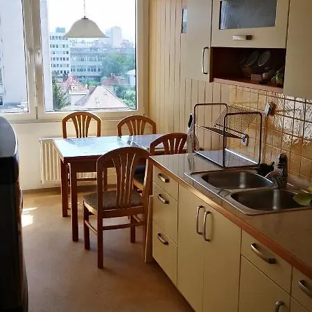 Apartment Corner Tower // Prijetno Stanovanje Za 4 Osebe + Free Parking *