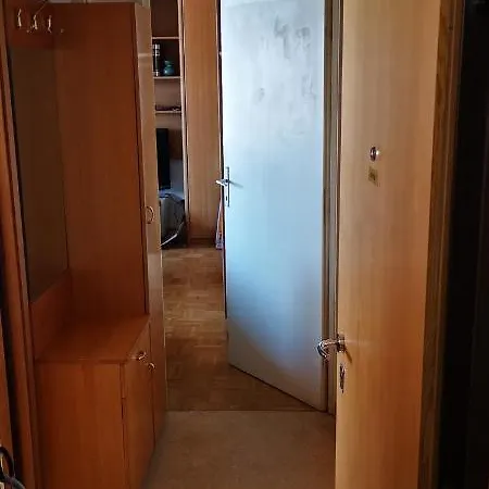 Appartement Corner Tower // Prijetno Stanovanje Za 4 Osebe + Free Parking Ljubljana